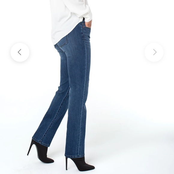 Liverpool Jeans Company Denim - Liverpool Sadie straight style mid to dark wash size 6 / 28 soft denim jeans